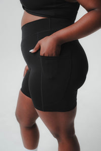 The Sporty Shorts - Black