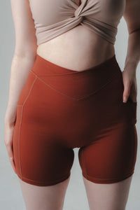 The Sporty Shorts - Russet
