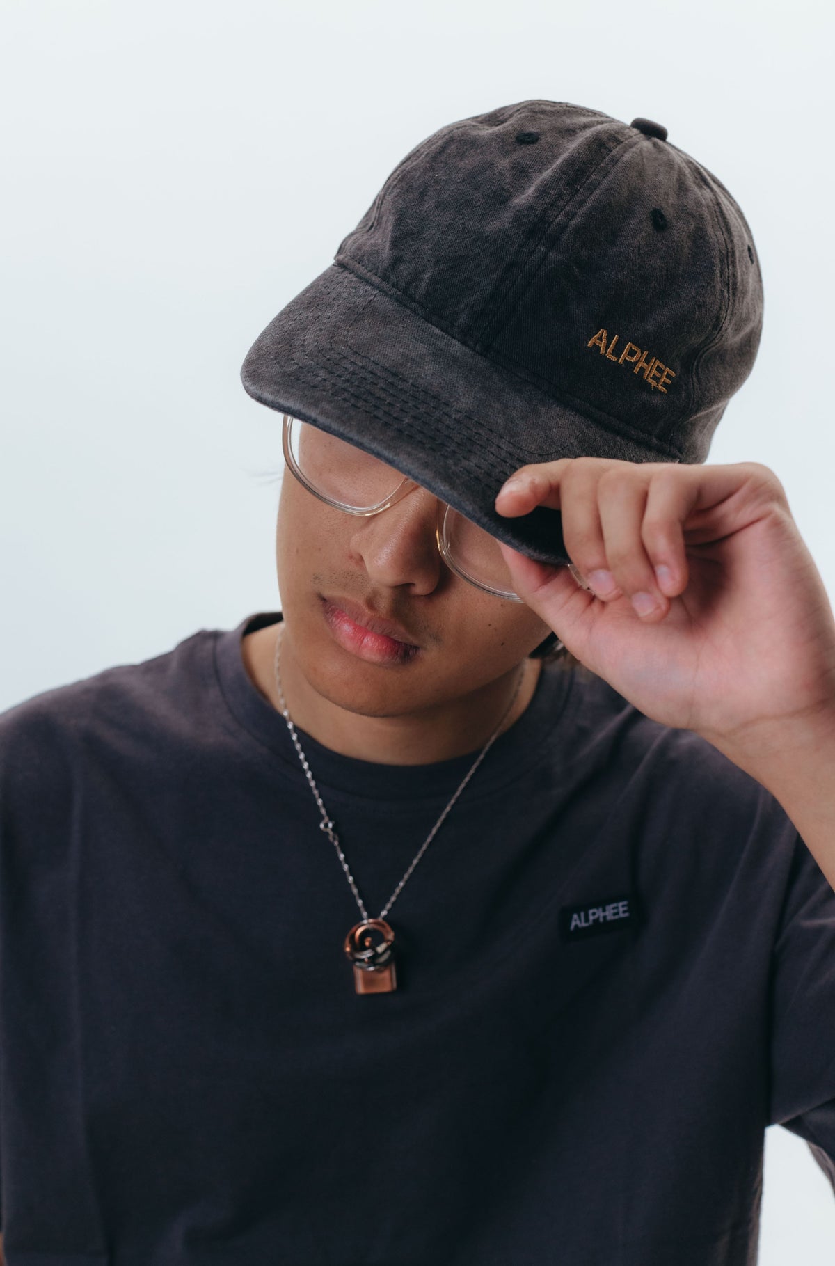 The Vintage Wash Cap - Washed Black